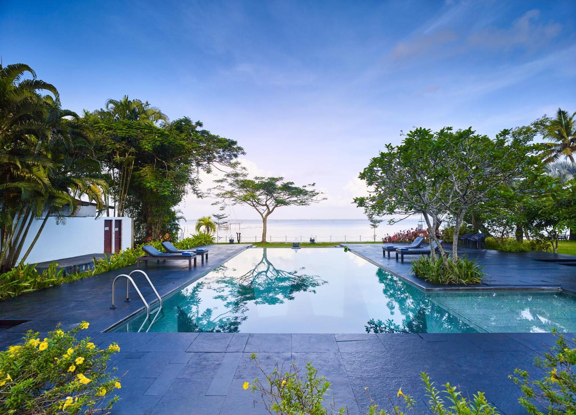 Deshadan Backwater Resort - The Best Sunrise View Alappuzha Exterior photo